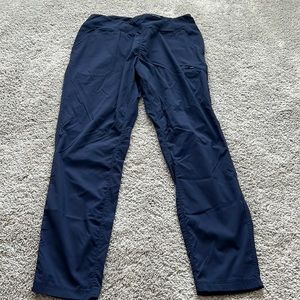 Mountain Hardwear pants